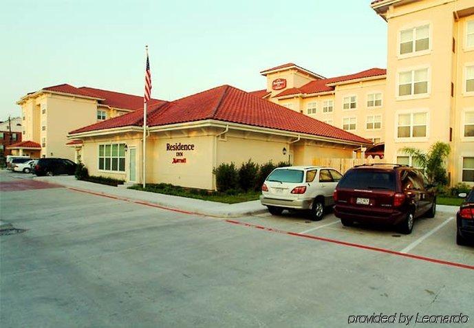 Otel - West